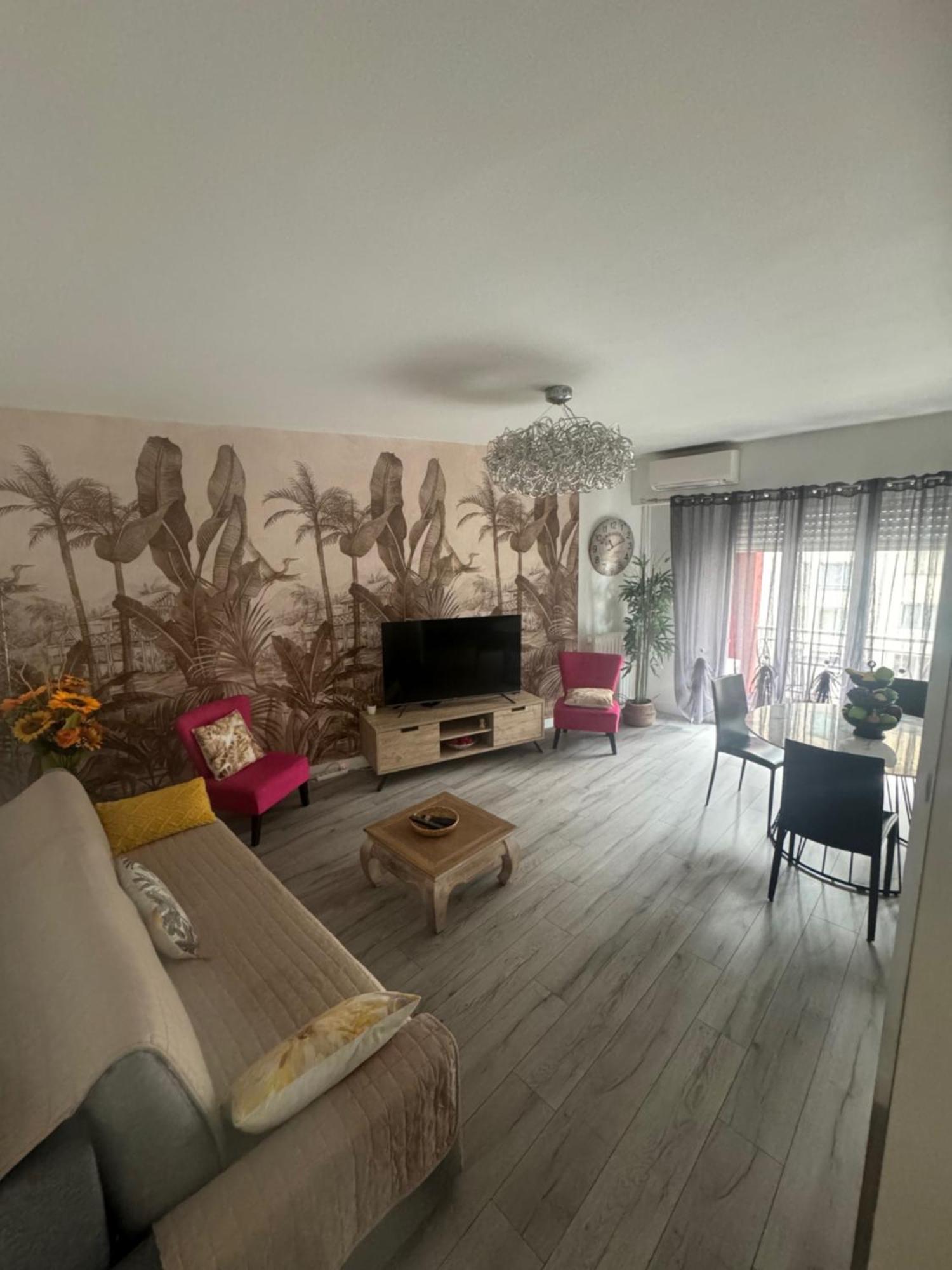 Gorgeous 2 Bedrooms Holiday Apartement Nice Exteriér fotografie